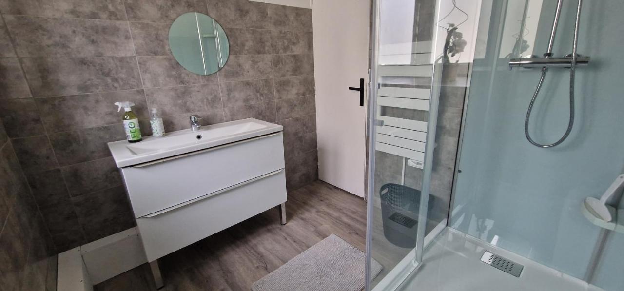 Logement A Deux Pas De La Plage Et Des Commerces Le Treport Bagian luar foto