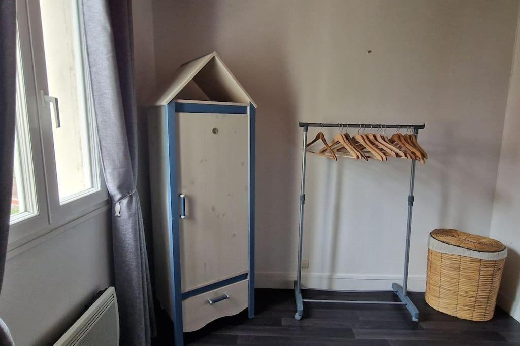 Logement A Deux Pas De La Plage Et Des Commerces Le Treport Bagian luar foto